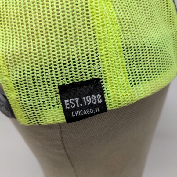 Goose Island Beer Co Mens Meshback Snapback Hat Gray Yellow Embroidered Logo - Picture 8 of 13